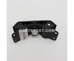 ENGINE MOUNTING INSULATOR