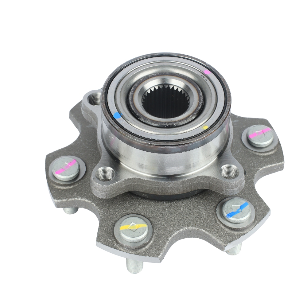 WHEEL HUB