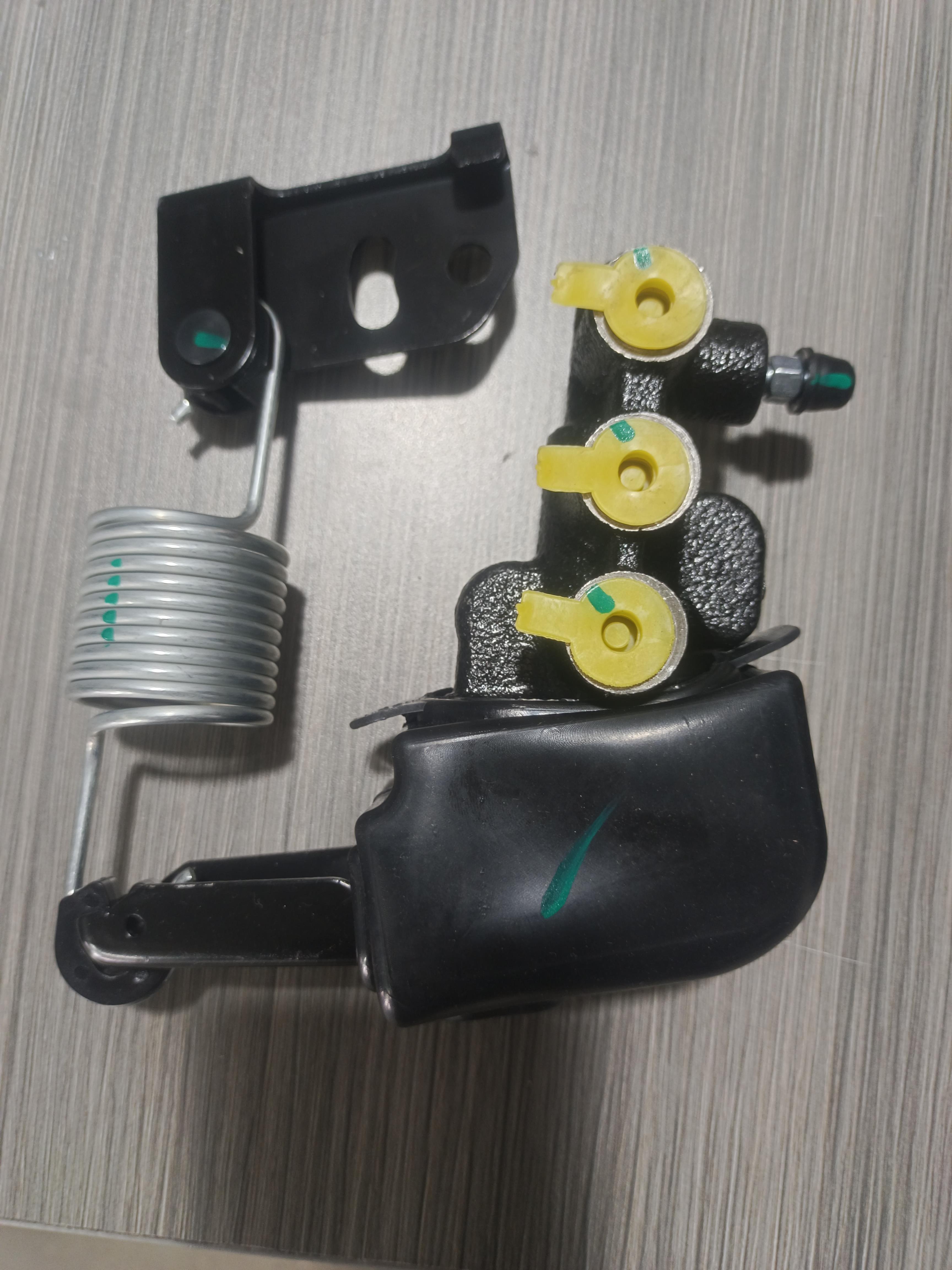 BRAKE VALVE