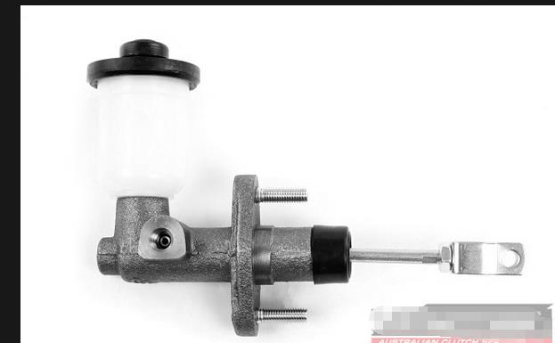 CLUTCH MASTER CYLINDER