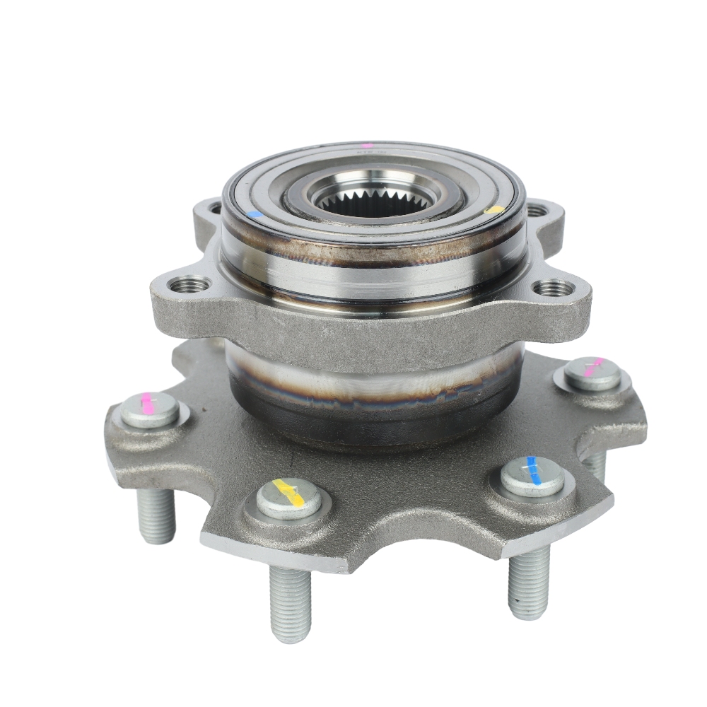 WHEEL HUB