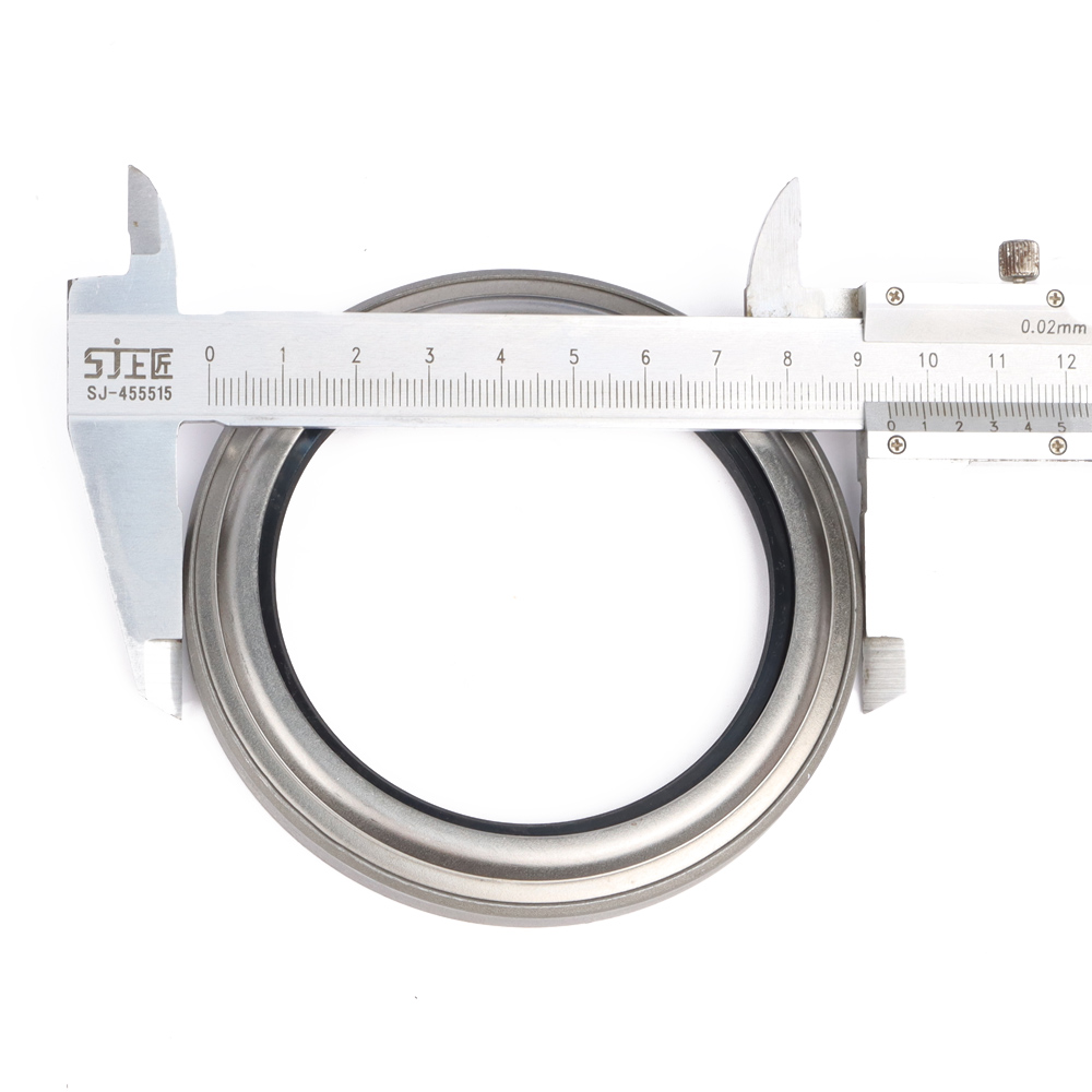 ENGINE OIL SEAL