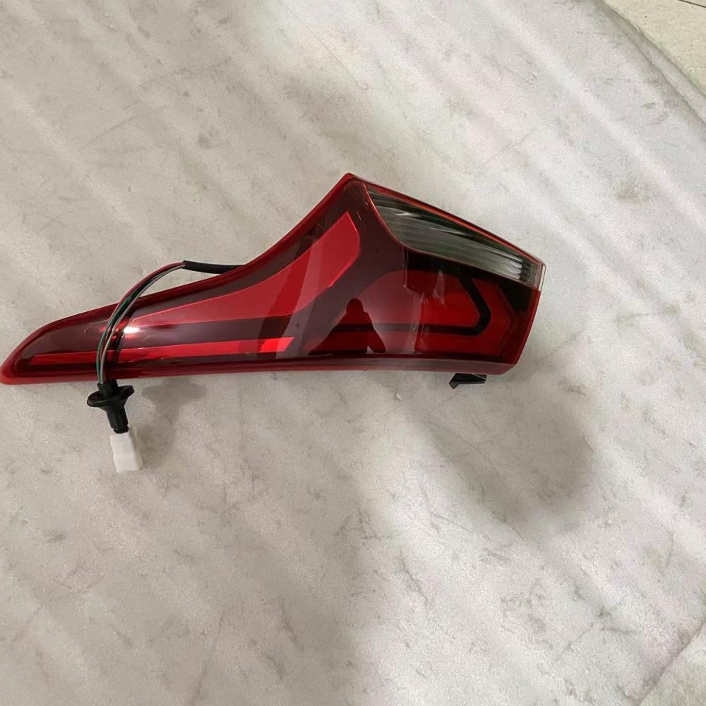 TAIL LAMP