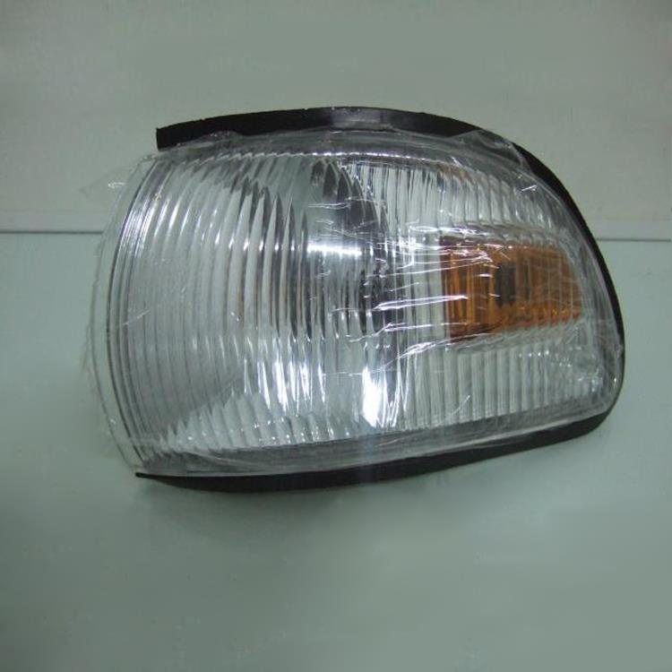 CORNER LAMP