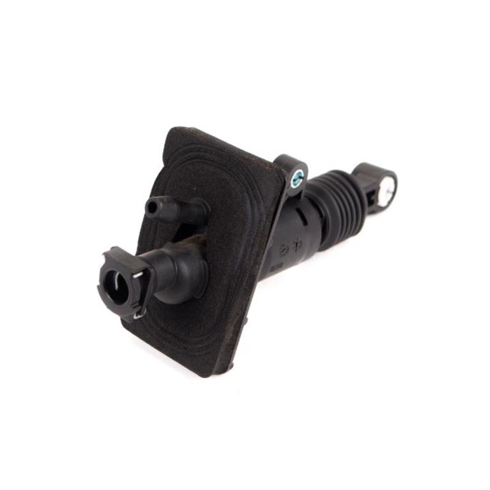 CLUTCH MASTER CYLINDER