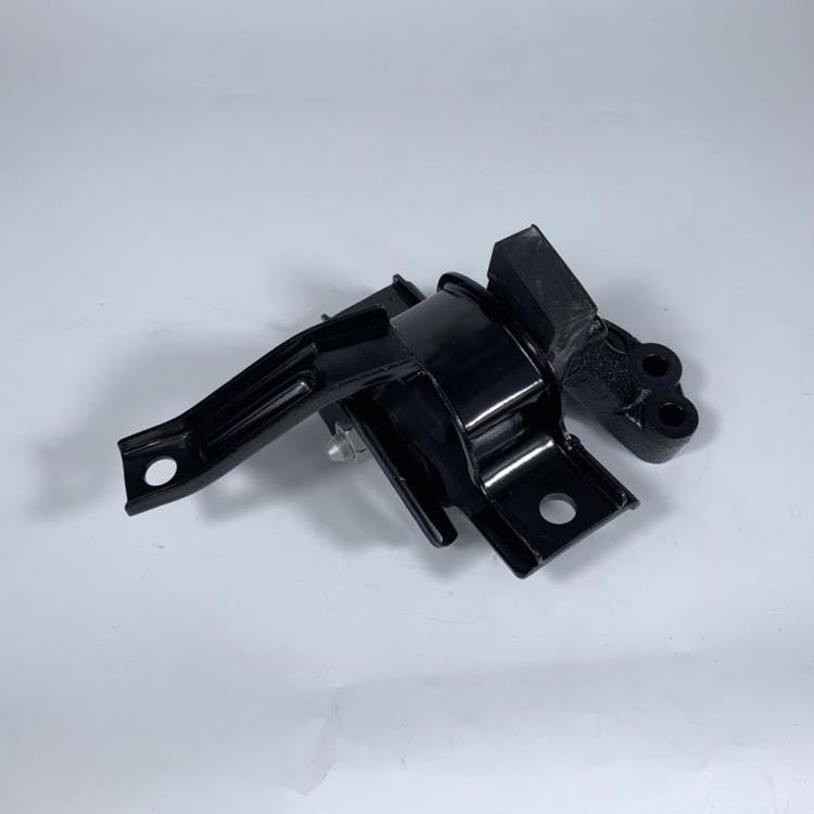 ENGINE MOUNTING