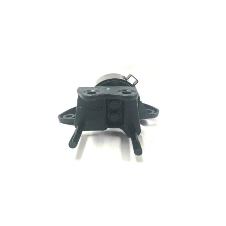 ENGINE MOUNTING