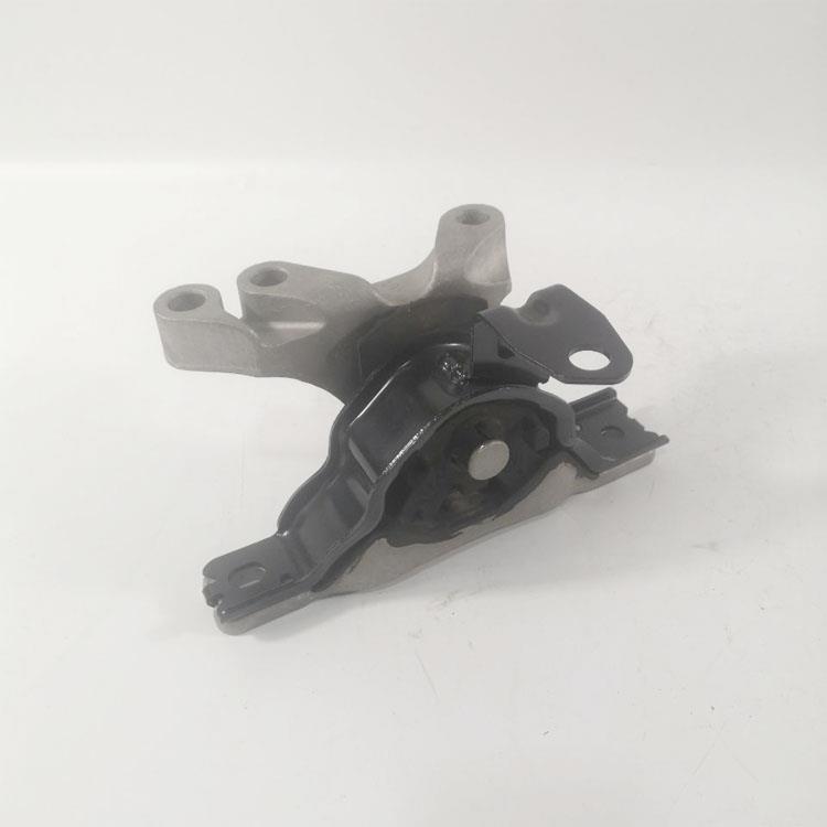 ENGINE MOUNTING