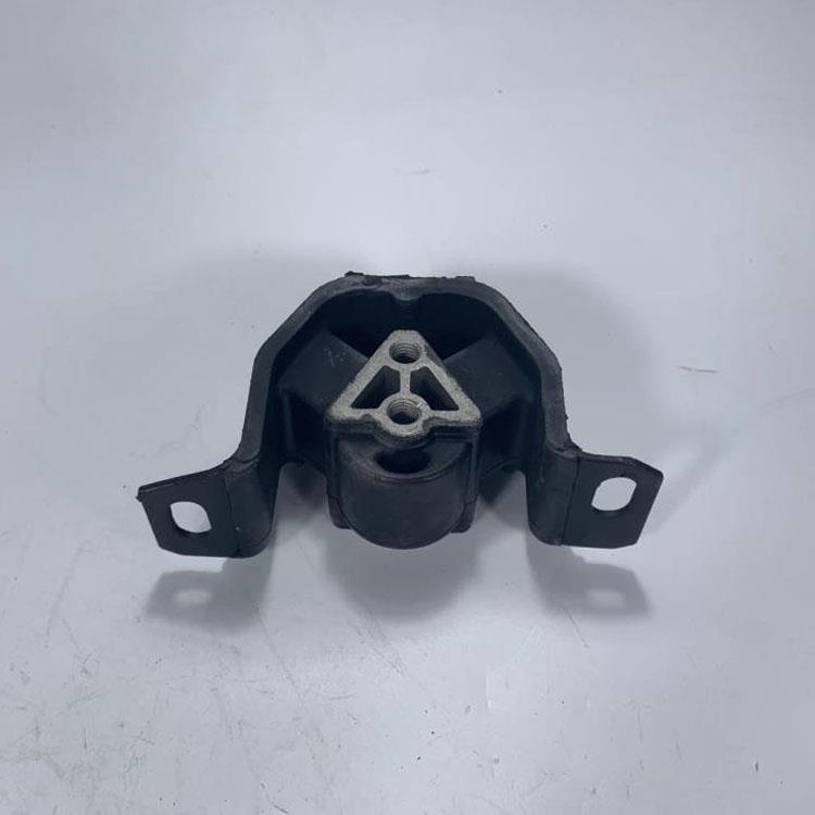 ENGINE MOUNTING