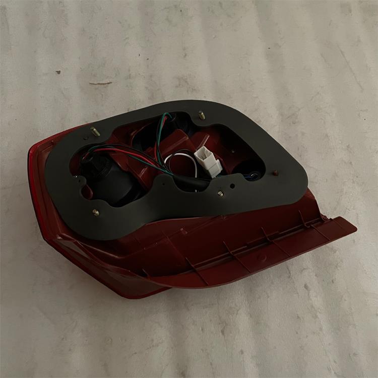 TAIL LAMP