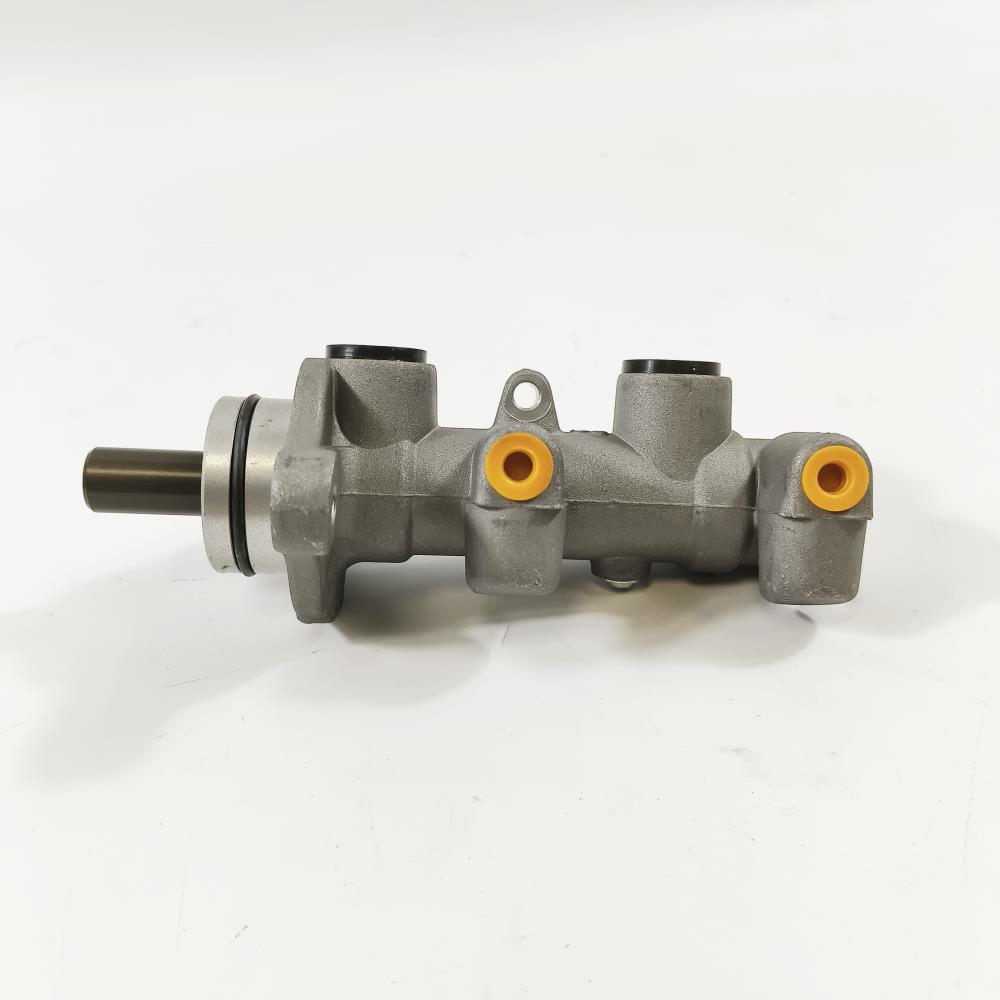 BRAKE MASTER CYLINDER