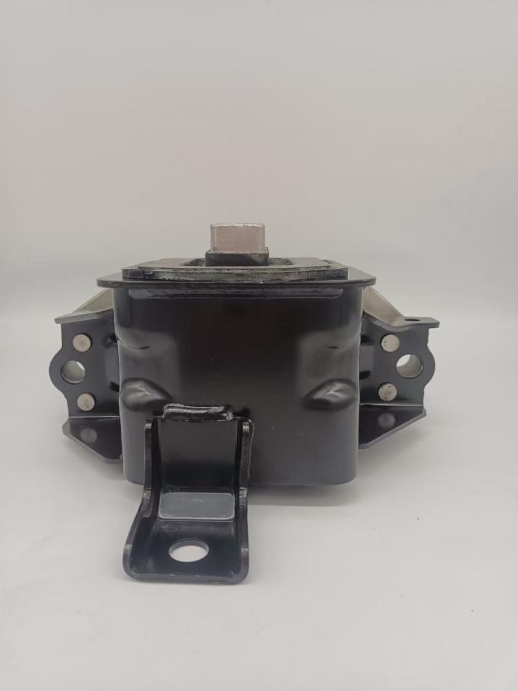 ENGINE MOUNTING