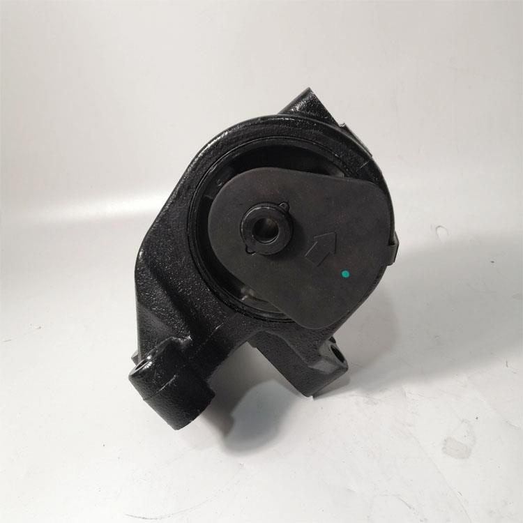 ENGINE MOUNTING