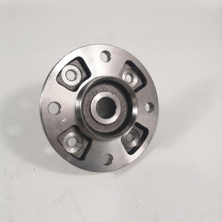 WHEEL HUB