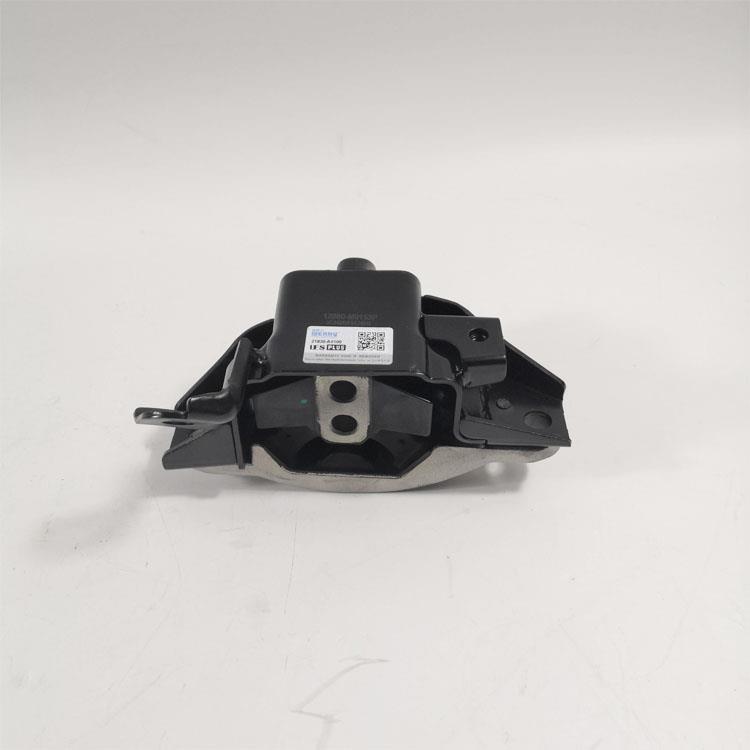 ENGINE MOUNTING