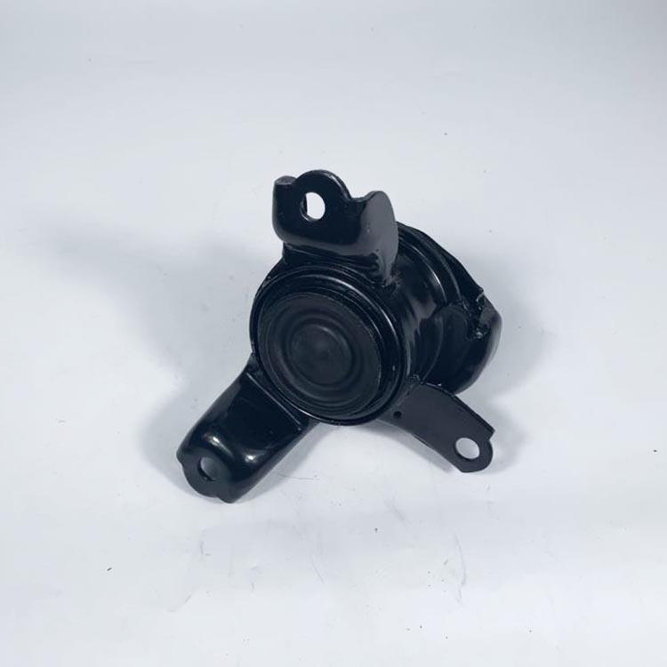 ENGINE MOUNTING