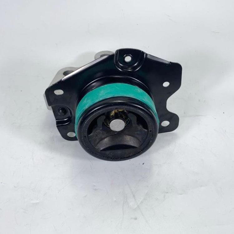 ENGINE MOUNTING