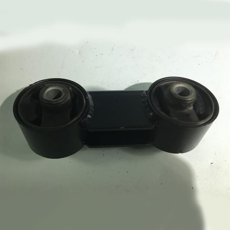 ENGINE MOUNTING