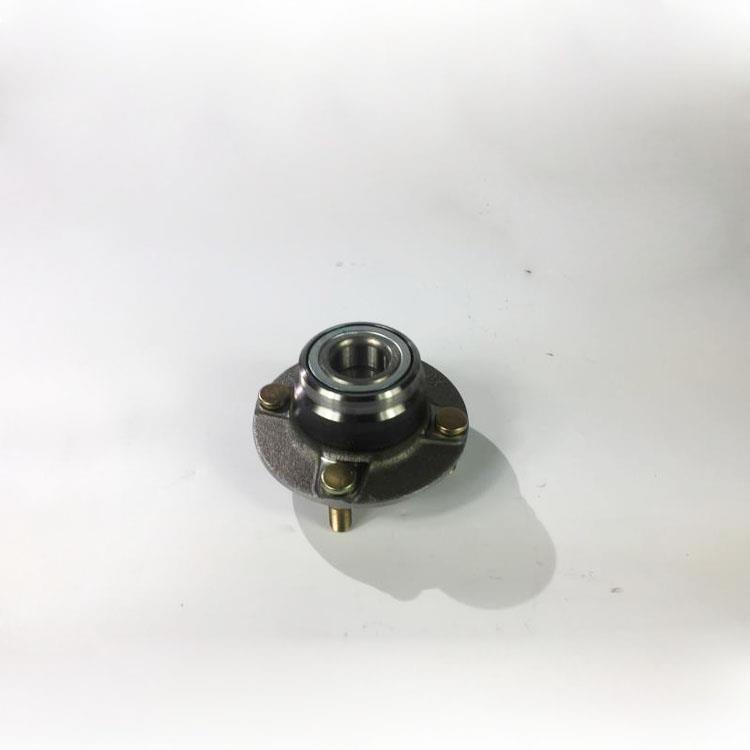 WHEEL HUB