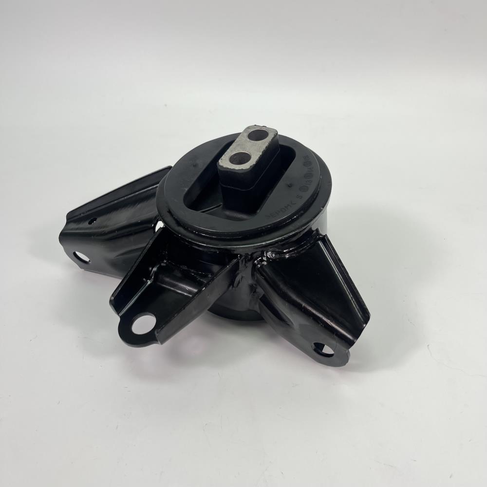 ENGINE MOUNTING
