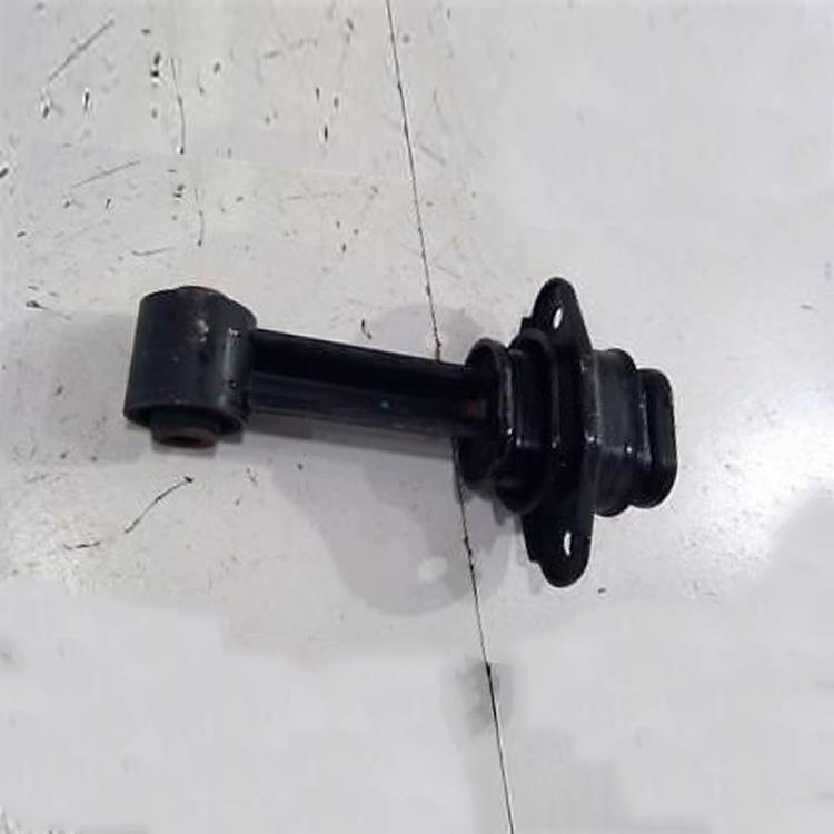 ENGINE MOUNTING
