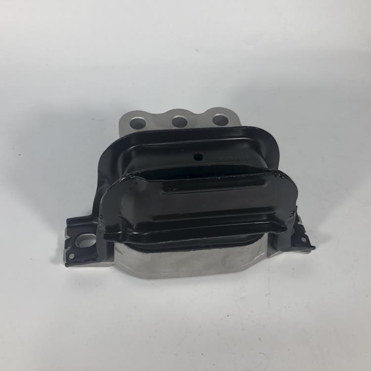 ENGINE MOUNTING