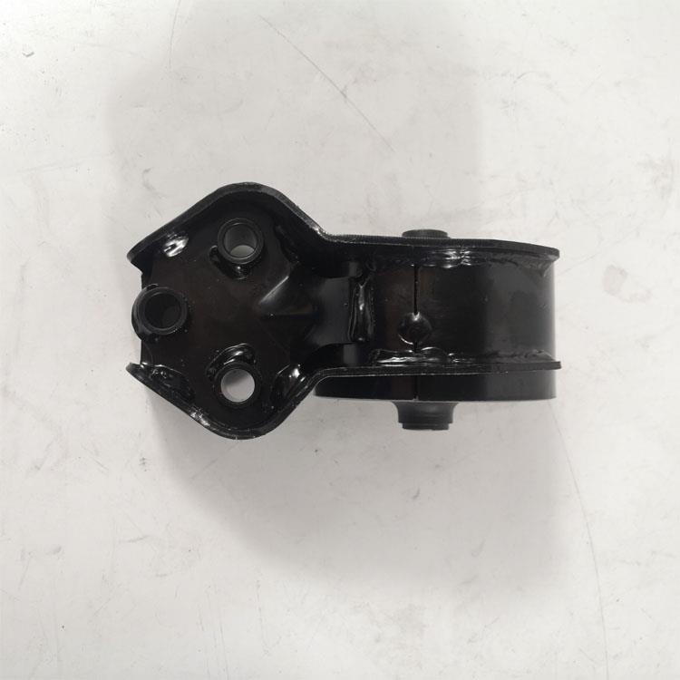 ENGINE MOUNTING