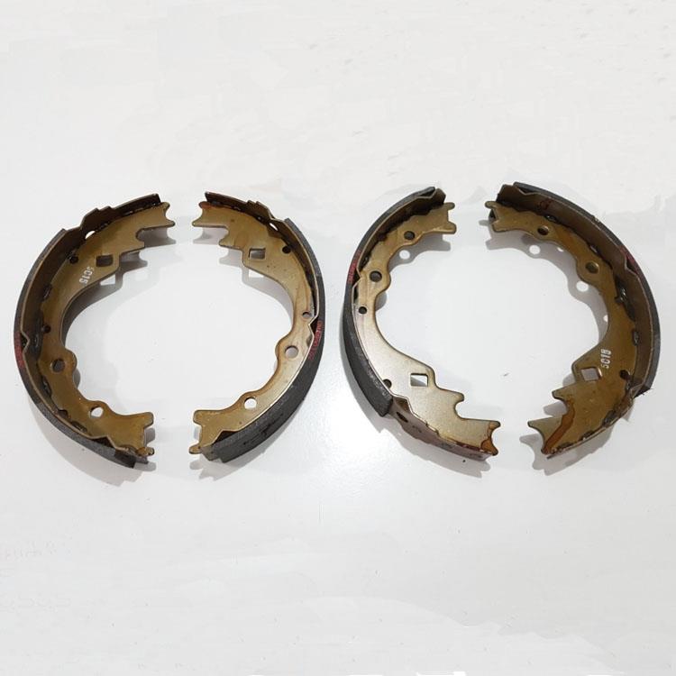 BRAKE SHOES