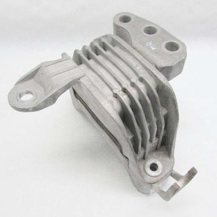 ENGINE MOUNTING