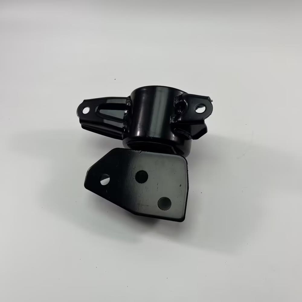 ENGINE MOUNTING