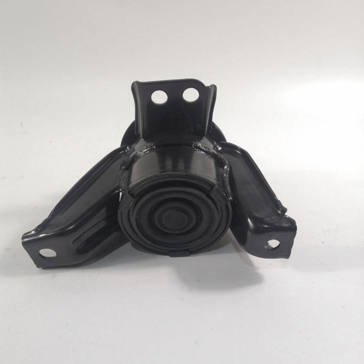ENGINE MOUNTING