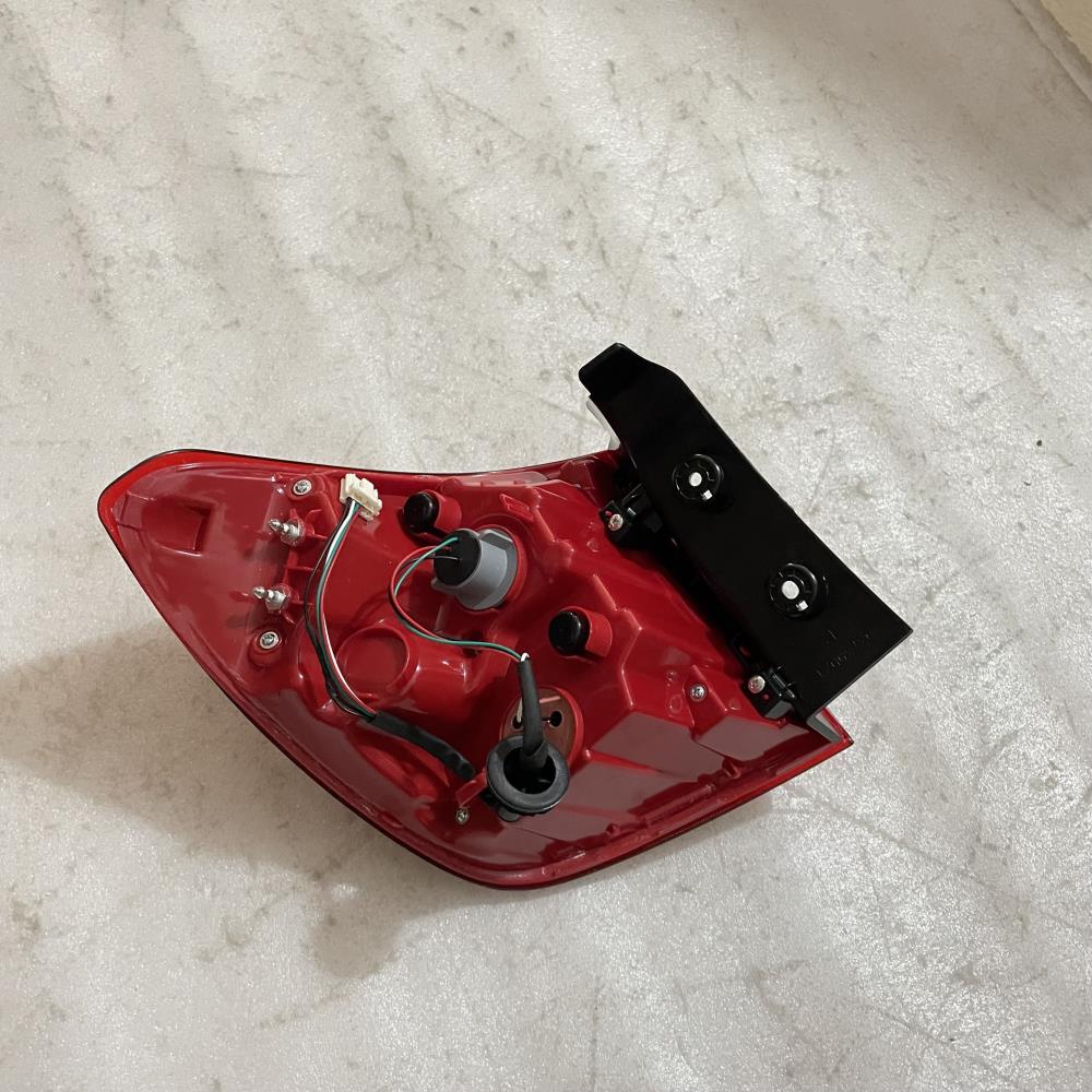 TAIL LAMP