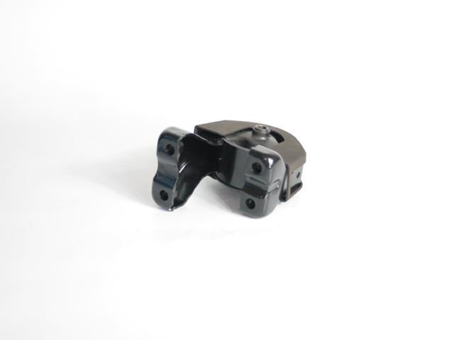 ENGINE MOUNTING