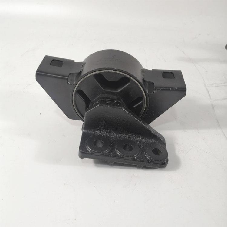 ENGINE MOUNTING