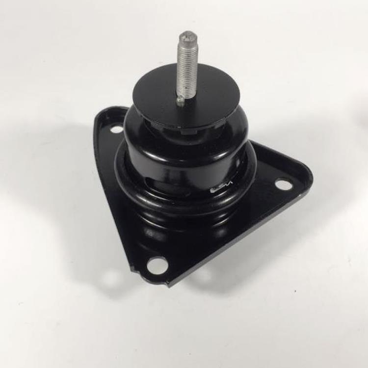 ENGINE MOUNTING