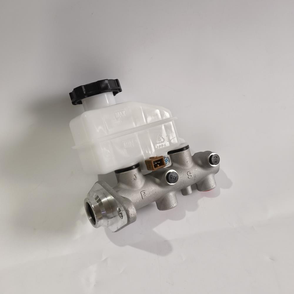 BRAKE MASTER CYLINDER
