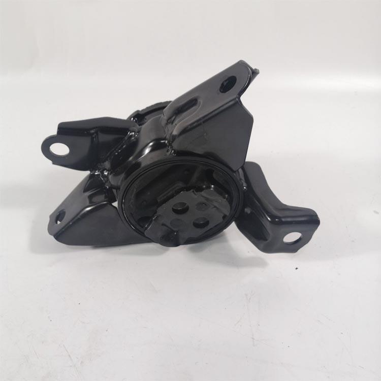ENGINE MOUNTING