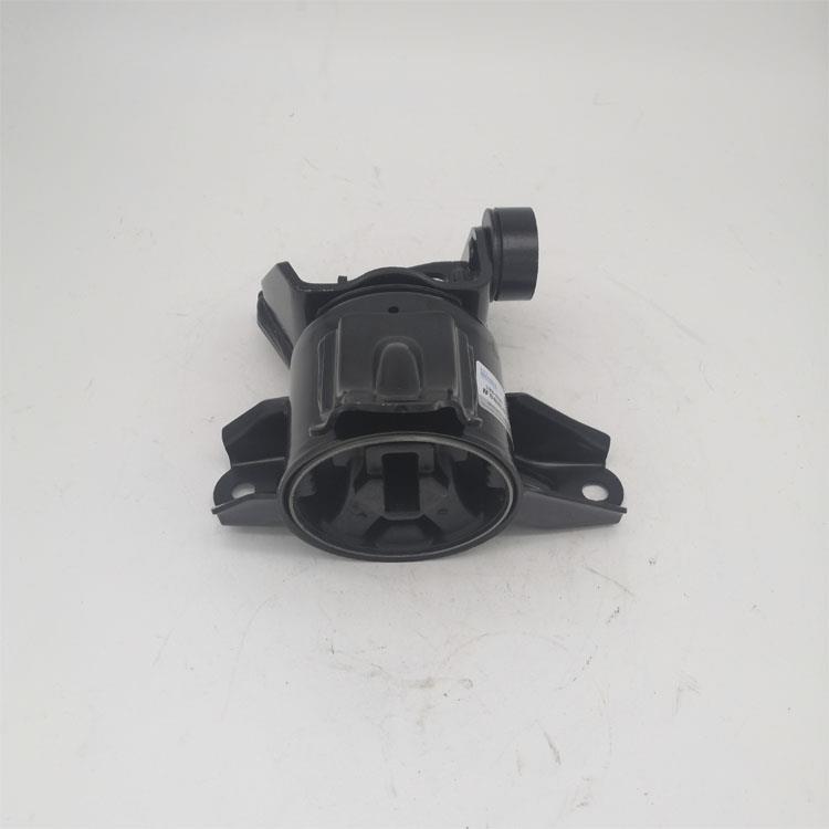 ENGINE MOUNTING