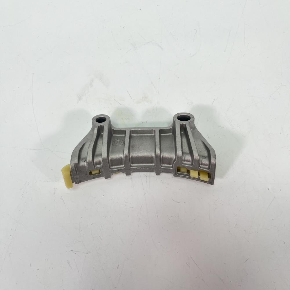 GUIDE-TIMING CHAIN