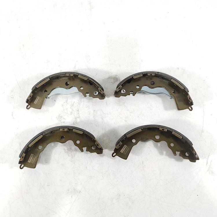 BRAKE SHOES