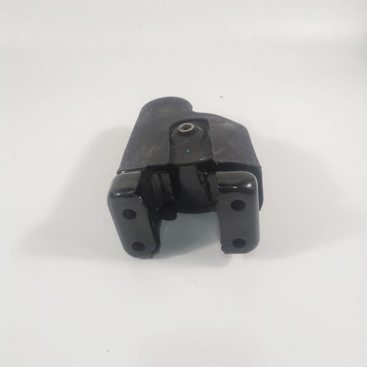 ENGINE MOUNTING