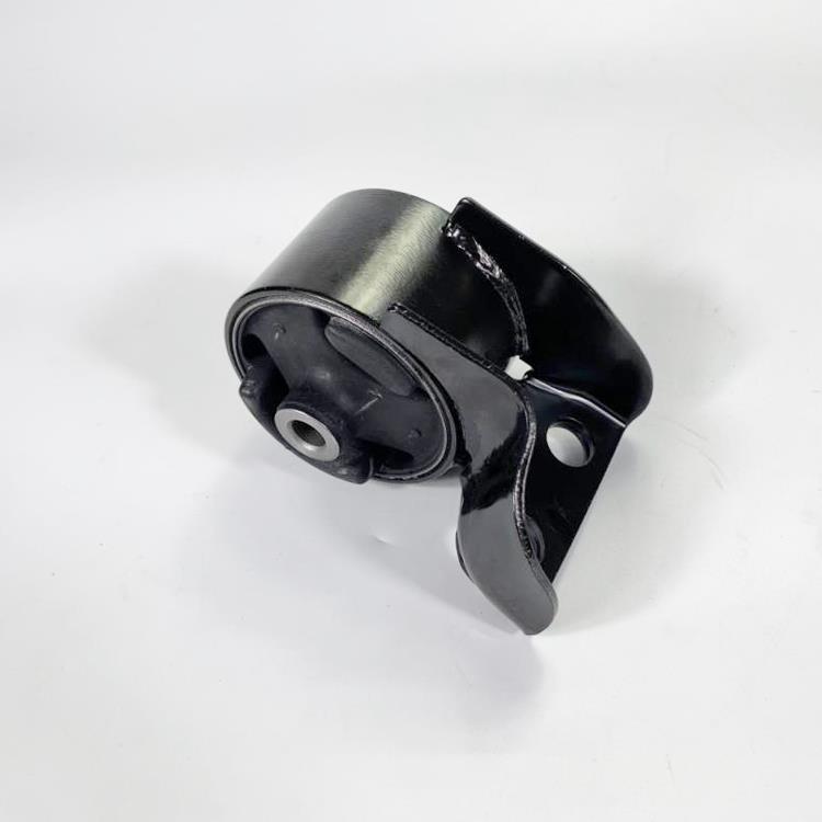 ENGINE MOUNTING