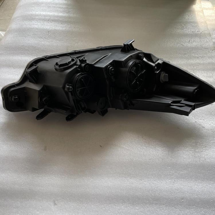 HEAD LAMP