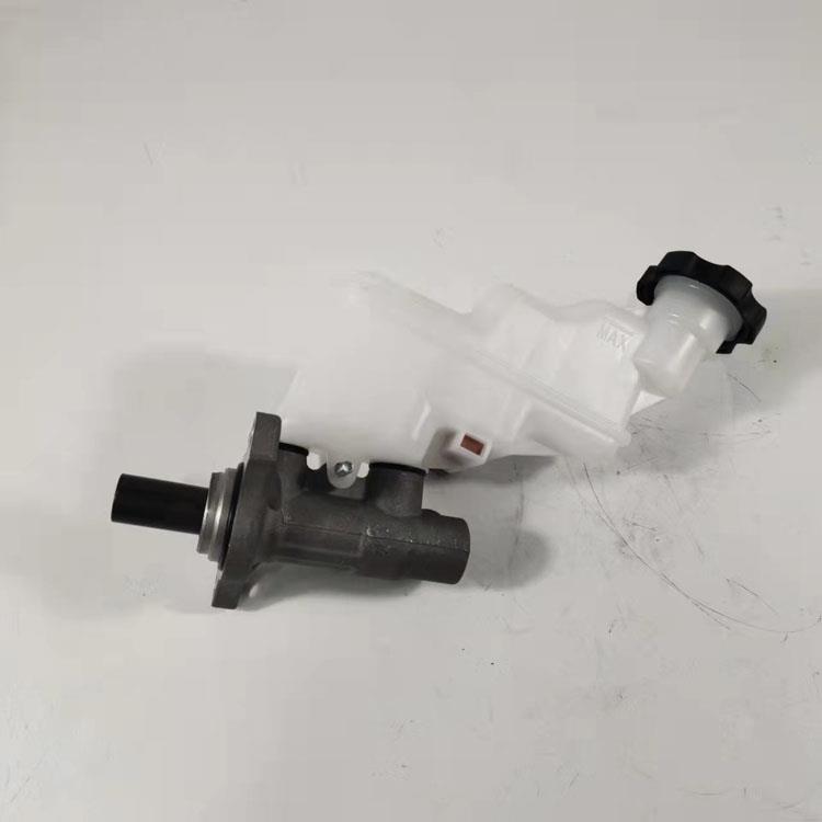 BRAKE MASTER CYLINDER