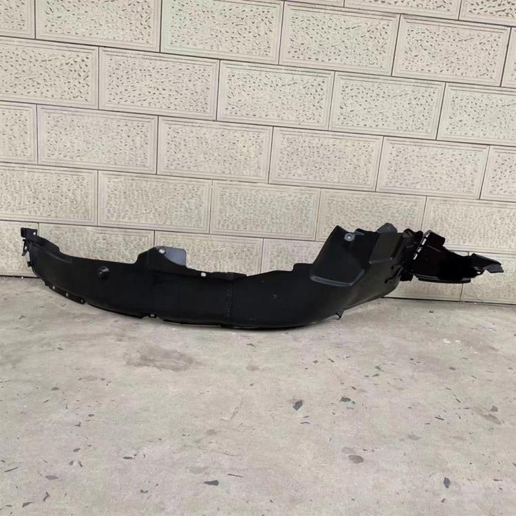 LINER A-FENDER