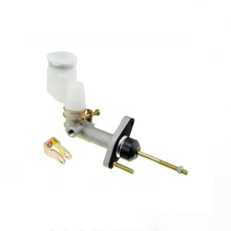 CLUTCH MASTER CYLINDER